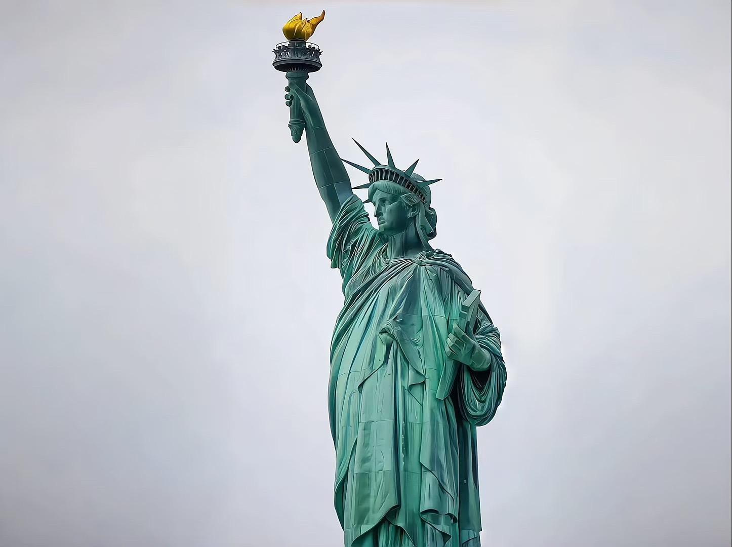 初中八年级上册 - Unit 8